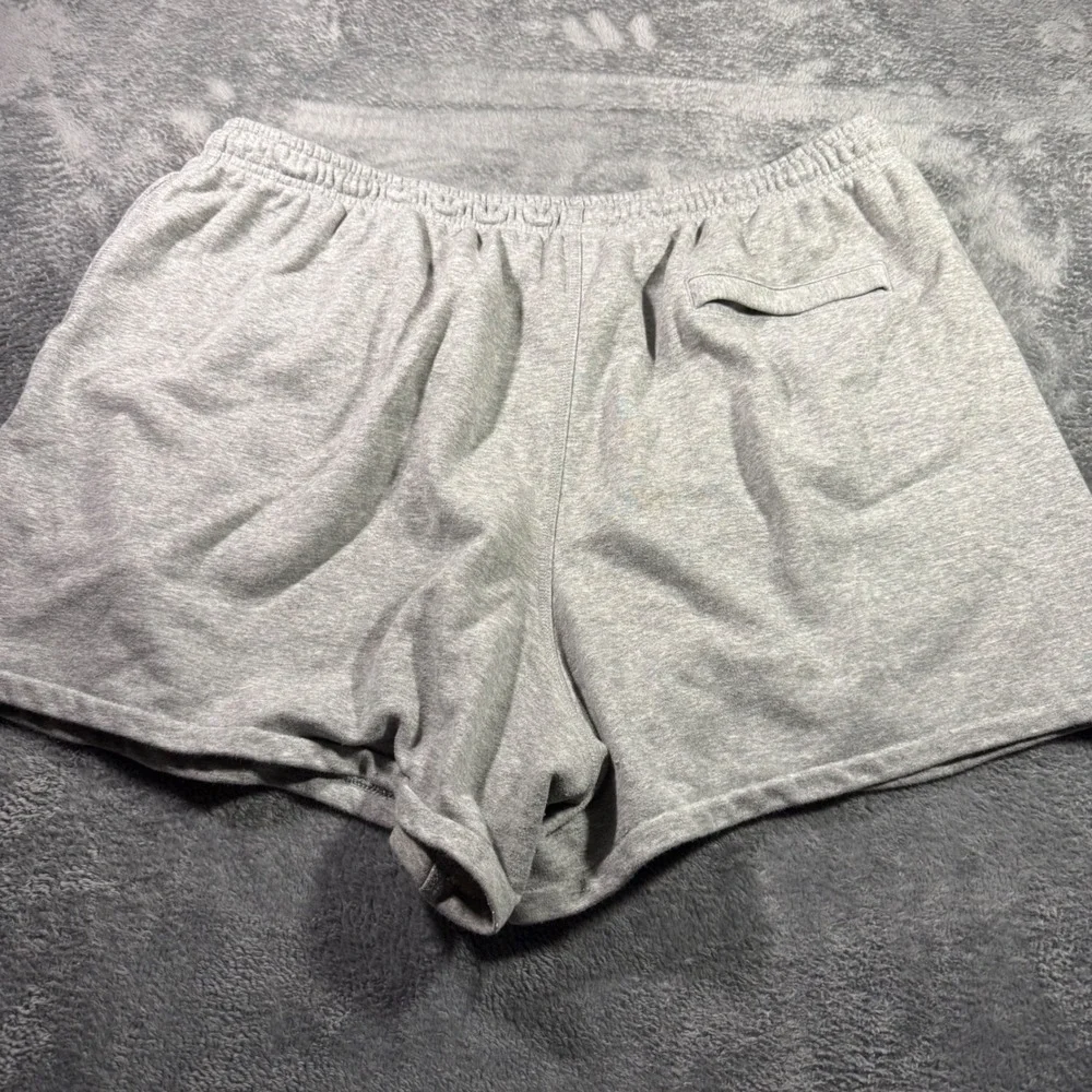 Nike Mens Sportswear Club Fleece Shorts Heather Grey XXL 5 Inch Inseam